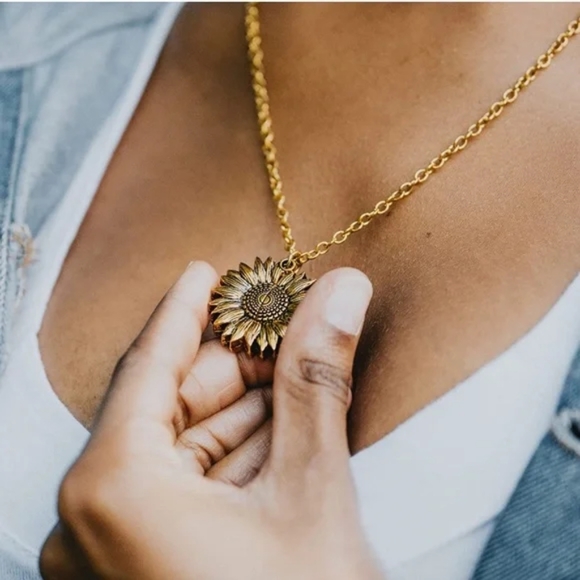 COPY - NWOT Sunflower Gold Silver Rose Gold Locket Pendant Necklace - Picture 14 of 16